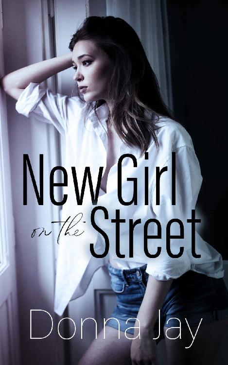 New Girl on the Street: A Lesbian Romance set in New Zealand ebook cover